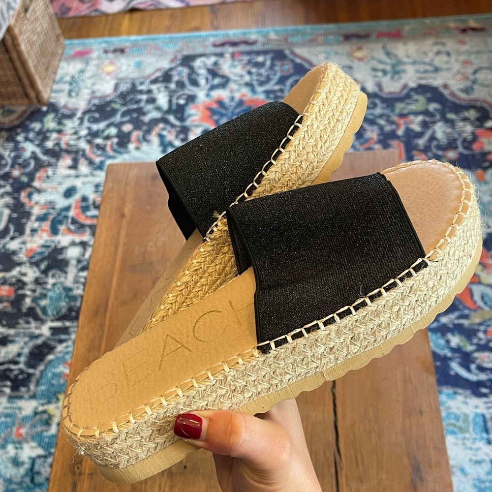 Beach platform sandals